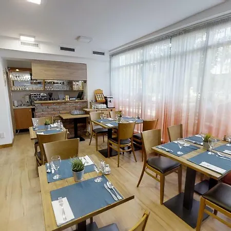 Minerva Panzio Hotel Debreczyn